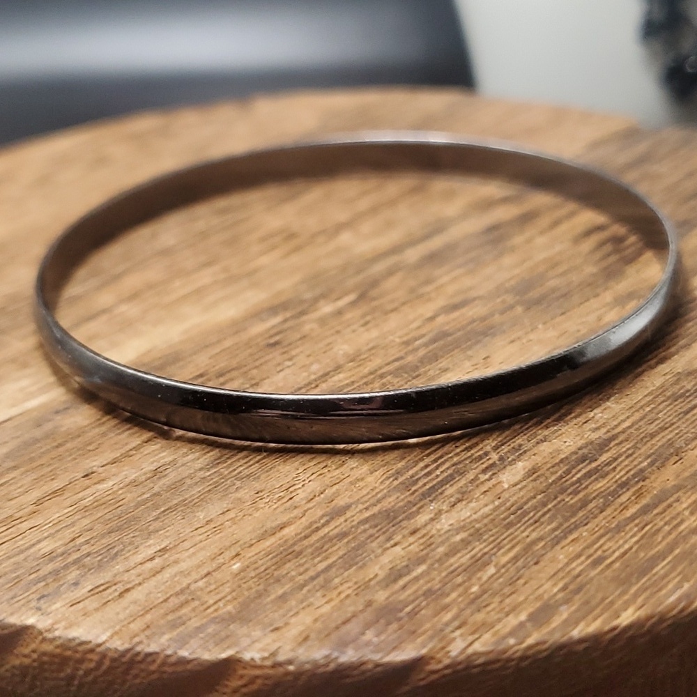 Black gothic midnight bracelet B3236
